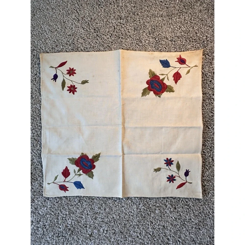 Vintage hand embroidered napkin With  Red Flowers‎ Beautiful